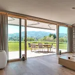 Stilvolles Suedsteiermark Ruhige Lage Aussicht & E-ladestation *