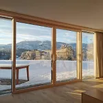 Stilvolles Suedsteiermark Ruhige Lage Aussicht & E-ladestation *