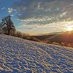 Vakantiehuis Stilvolles Suedsteiermark Ruhige Lage Aussicht & E-ladestation Eibiswald