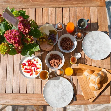 Stilvolles Suedsteiermark Ruhige Lage Aussicht & E-ladestation Дом отдыха Eibiswald