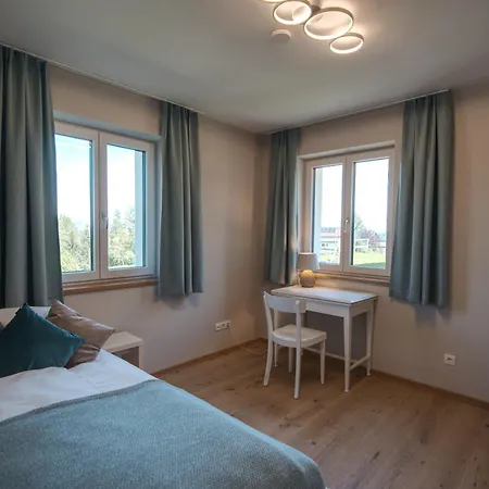 Stilvolles Suedsteiermark Ruhige Lage Aussicht & E-ladestation Дом отдыха