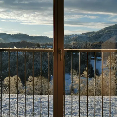 Дом отдыха Stilvolles Suedsteiermark Ruhige Lage Aussicht & E-ladestation