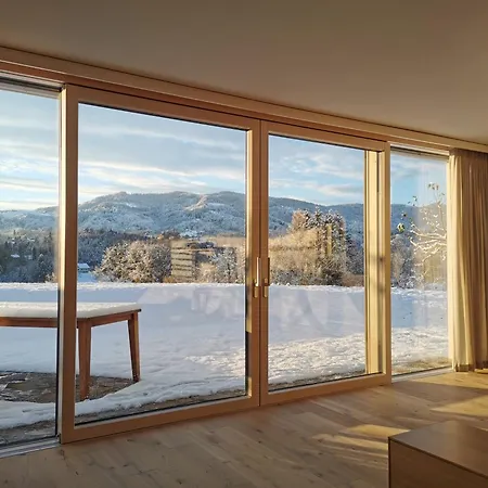 Stilvolles Suedsteiermark Ruhige Lage Aussicht & E-ladestation *