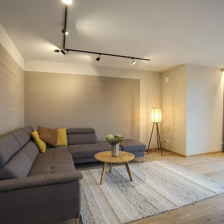 Stilvolles Suedsteiermark Ruhige Lage Aussicht & E-ladestation Дом отдыха