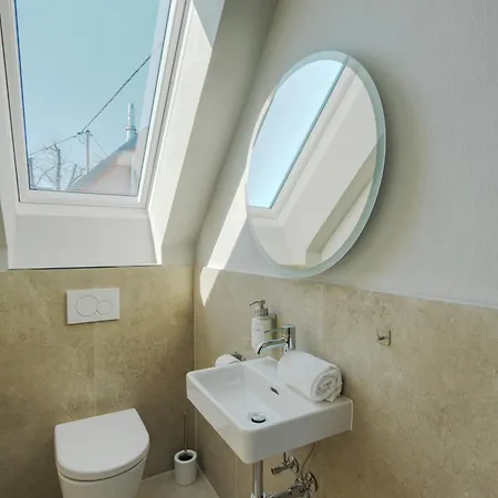 Stilvolles Suedsteiermark Ruhige Lage Aussicht & E-ladestation *