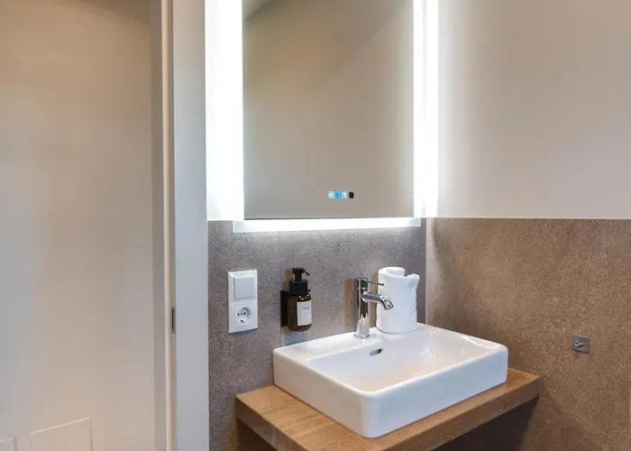 Semesterbostad Stilvolles Suedsteiermark Ruhige Lage Aussicht & E-ladestation Eibiswald