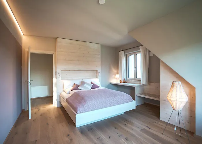 Stilvolles Suedsteiermark Ruhige Lage Aussicht & E-ladestation *