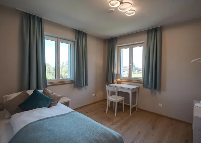 Stilvolles Suedsteiermark Ruhige Lage Aussicht & E-ladestation بيت للعطل