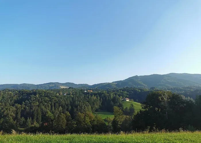 Semesterbostad Stilvolles Suedsteiermark Ruhige Lage Aussicht & E-ladestation *
