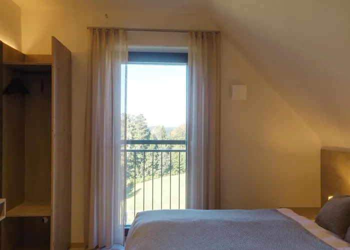 بيت للعطل Stilvolles Suedsteiermark Ruhige Lage Aussicht & E-ladestation Eibiswald