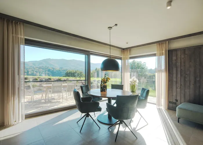 Stilvolles Suedsteiermark Ruhige Lage Aussicht & E-ladestation *